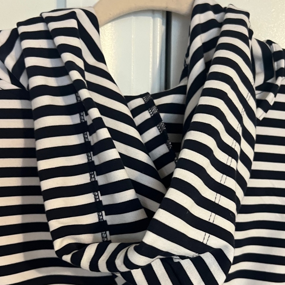 Christian Siriano Black and White Striped Hooded Zip Jacket - Picture 7 of 9